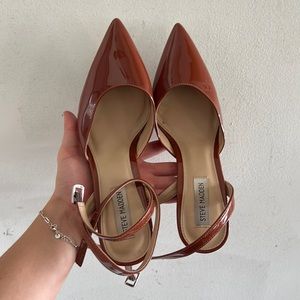 Steve Madden pumps
